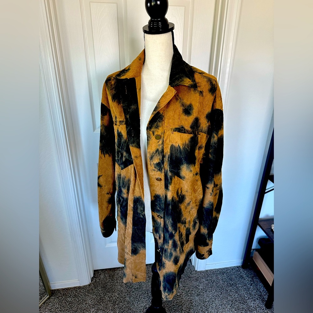 Oversized Tie-Dye Shacket